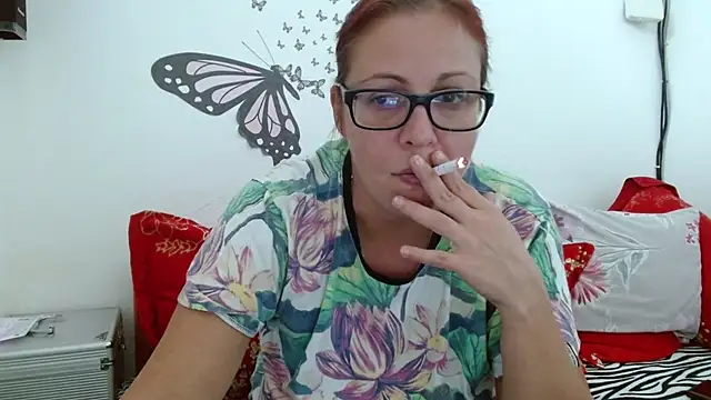 LadyHellene online show from October 2025 08:45:02 AM