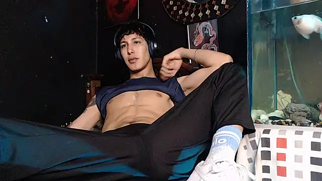 Godly huan online show from May 2026 04:41:01 AM