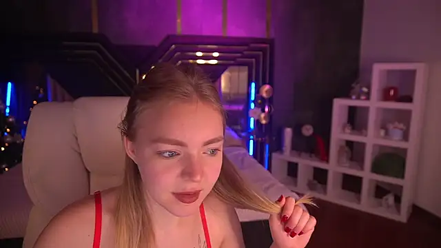 Snapshot of EmilySunshineS chatting on January 2025 09:09:02 PM EmilySunshineS online show from January 2025 09:09:02 PM