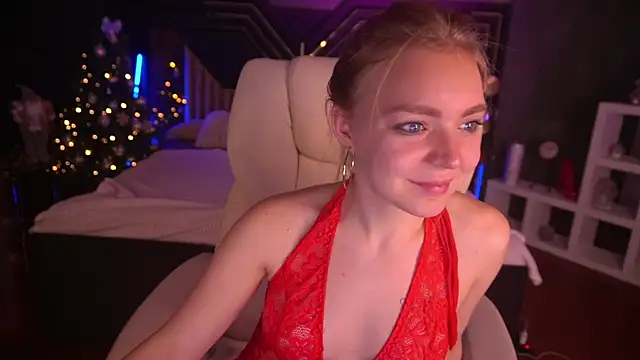 Snapshot of EmilySunshineS chatting on January 2025 03:48:01 AM EmilySunshineS online show from January 2025 03:48:01 AM