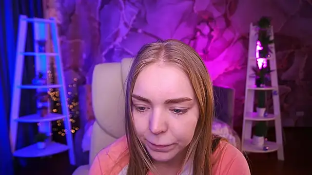 EmilySunshineS online show from March 2026 07:00:02 AM