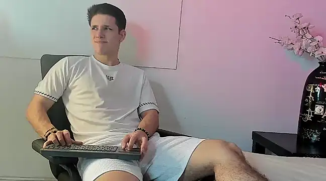 Adan rivas  online show from December 2024 06:52:01 PM
