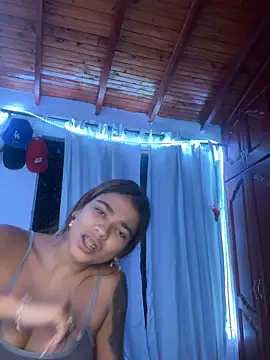 GiaFu online show from April 2026 01:14:02 AM