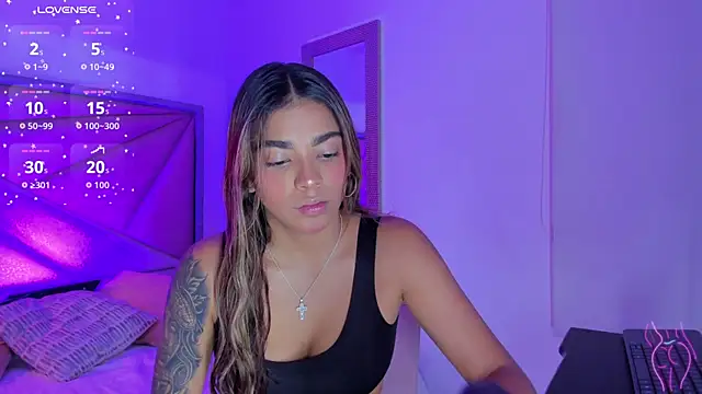 GiaFu online show from May 2026 05:43:01 PM