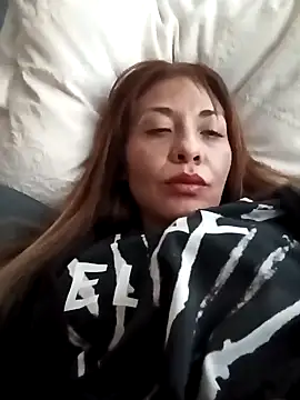 KarolinaReaper online show from December 2024 03:01:01 PM