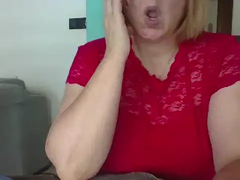 Snapshot of Sandcoq chatting on December 2024 03:00:02 PM Sandcoq online show from December 2024 03:00:02 PM