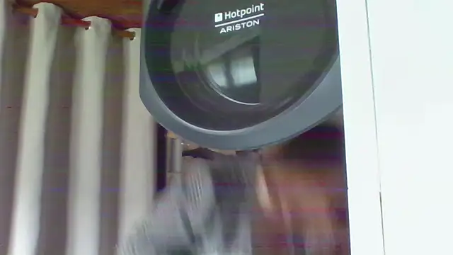 Snapshot of Sandcoq chatting on October 2025 09:06:02 AM Sandcoq online show from October 2025 09:06:02 AM