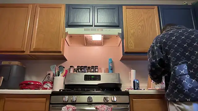 Snapshot of Maxinebabyyy chatting on January 2025 09:03:01 PM Maxinebabyyy online show from January 2025 09:03:01 PM