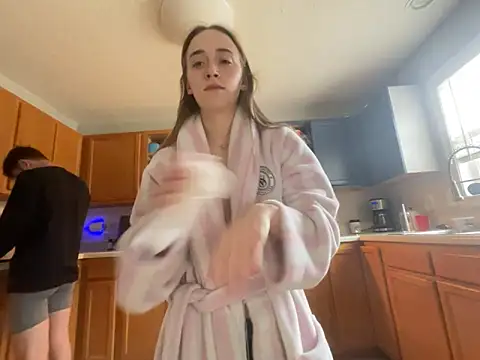 Snapshot of Maxinebabyyy chatting on March 2025 02:01:02 PM Maxinebabyyy online show from March 2025 02:01:02 PM