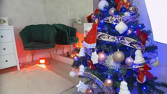 anissia teaser online show from December 2025 01:50:02 PM