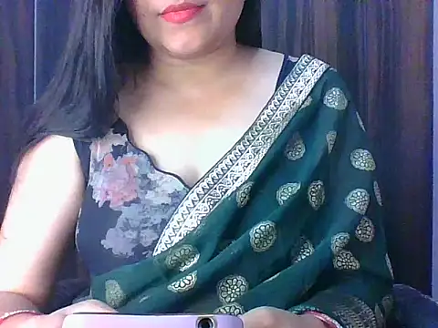 santurmom online show from February 2026 05:44:02 PM