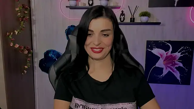 Snapshot of KayWuds chatting on January 2025 05:08:01 PM KayWuds online show from January 2025 05:08:01 PM