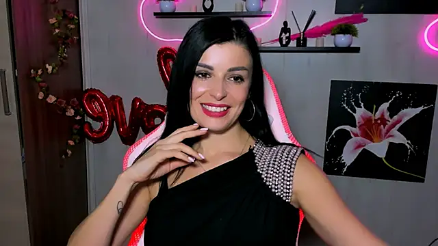 Snapshot of KayWuds chatting on March 2025 05:17:02 PM KayWuds online show from March 2025 05:17:02 PM