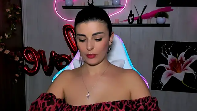 Snapshot of KayWuds chatting on March 2025 07:25:01 PM KayWuds online show from March 2025 07:25:01 PM