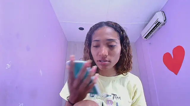 Charlotte Love10 online show from March 2025 11:41:01 AM