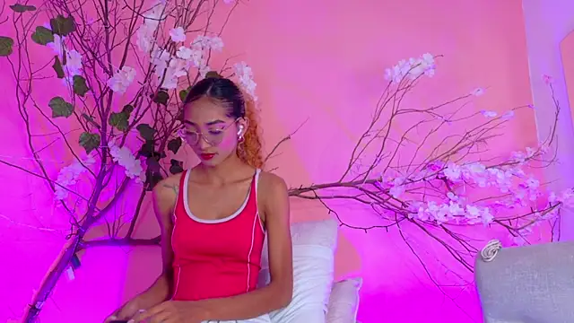 Snapshot of Charlotte_Love10 chatting on March 2026 12:09:01 PM Charlotte Love10 online show from March 2026 12:09:01 PM