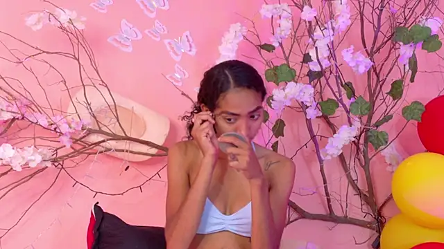 Charlotte Love10 online show from May 2026 12:57:01 PM