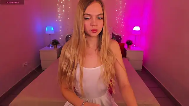 Snapshot of Aria69Stars chatting on January 2025 08:45:01 AM Aria69Stars online show from January 2025 08:45:01 AM