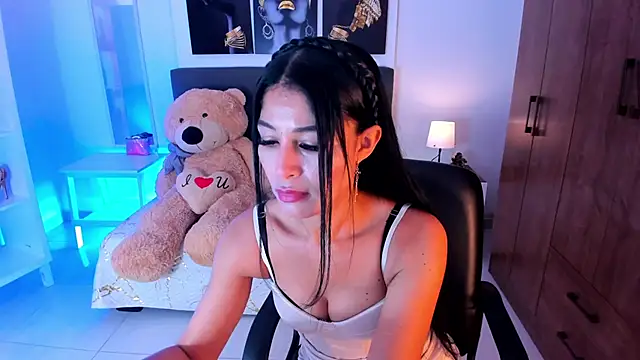 Snapshot of saralife chatting on March 2025 01:40:01 PM saralife online show from March 2025 01:40:01 PM