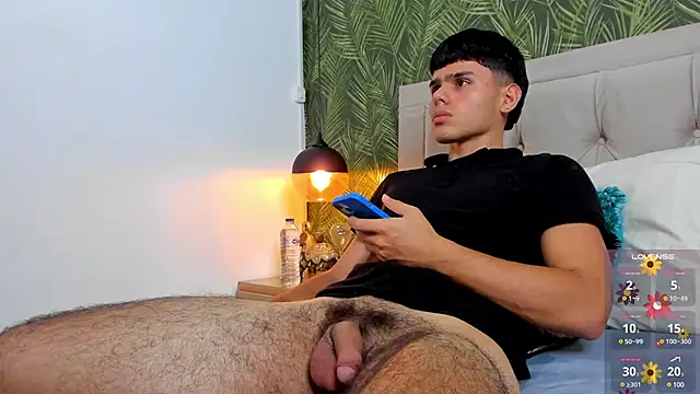 Snapshot of Nathaniel_Park chatting on January 2025 05:42:02 AM Nathaniel Park online show from January 2025 05:42:02 AM