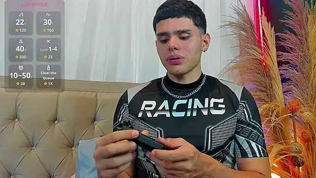 Snapshot of Nathaniel_Park chatting on September 2025 04:01:02 AM Nathaniel Park online show from September 2025 04:01:02 AM