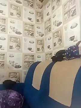 Snapshot of Veronica-Celie chatting on February 2025 10:53:01 AM Veronica-Celie online show from February 2025 10:53:01 AM