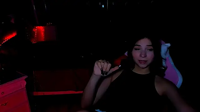 Snapshot of Beg_me_now chatting on December 2024 04:37:01 PM Beg me now online show from December 2024 04:37:01 PM