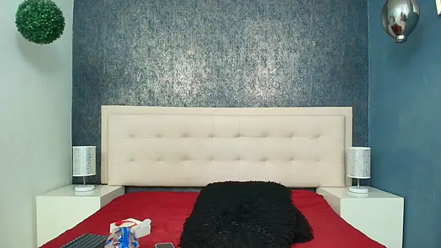 Celestial Queen  online show from October 2025 12:35:02 PM