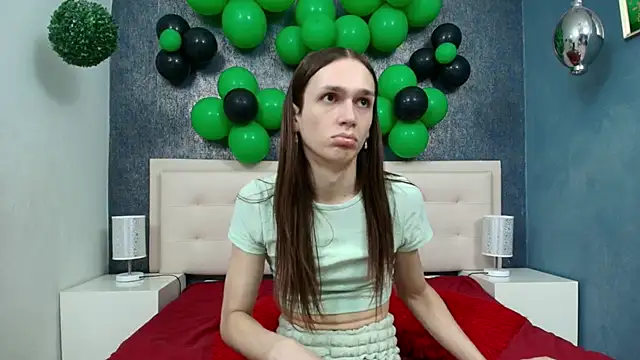 Celestial Queen  online show from March 2026 01:47:01 PM