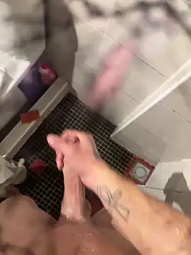 lescro95  online show from December 2025 04:14:02 PM