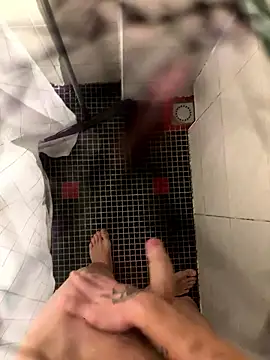 lescro95  online show from January 2026 11:24:02 AM