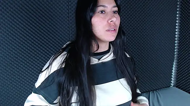  joy yva online show from January 2026 11:42:02 PM