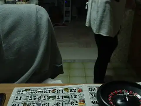 VeneRed online show from November 2025 07:45:01 PM