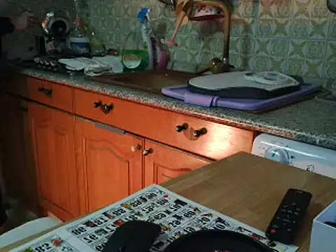 VeneRed online show from November 2025 09:41:02 AM