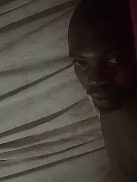 Snapshot of kingofjungl chatting on January 2025 09:37:01 PM kingofjungl online show from January 2025 09:37:01 PM