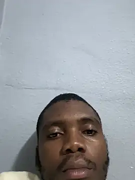 Snapshot of kingofjungl chatting on February 2025 06:46:02 PM kingofjungl online show from February 2025 06:46:02 PM