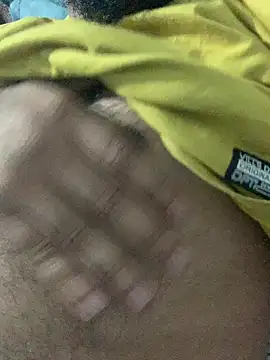 Snapshot of desiduzz21 chatting on December 2024 01:13:02 PM desiduzz21 online show from December 2024 01:13:02 PM