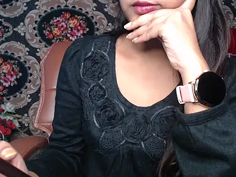 Wish Queen online show from December 2025 02:12:02 PM