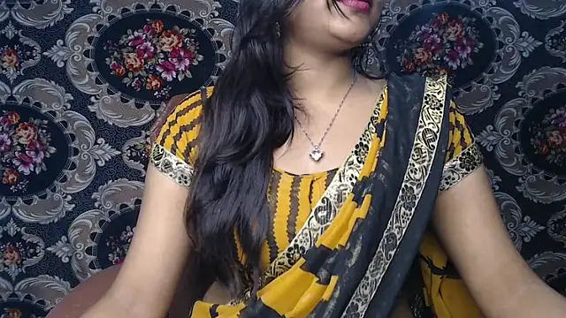 Wish Queen online show from February 2026 07:03:02 PM