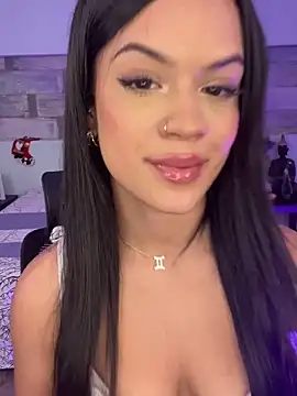 Alisha-Bond online show from December 2024 02:25:02 AM