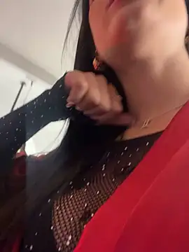 Alisha-Bond online show from December 2024 11:57:01 PM