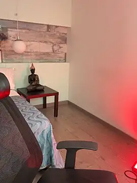 Alisha-Bond online show from January 2025 03:23:01 AM