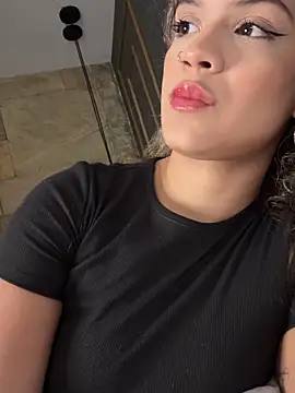 Alisha-Bond online show from June 2026 12:32:02 AM