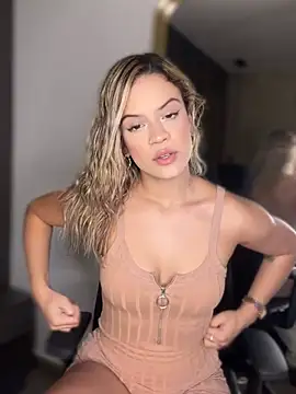 Alisha-Bond online show from August 2026 10:23:02 PM
