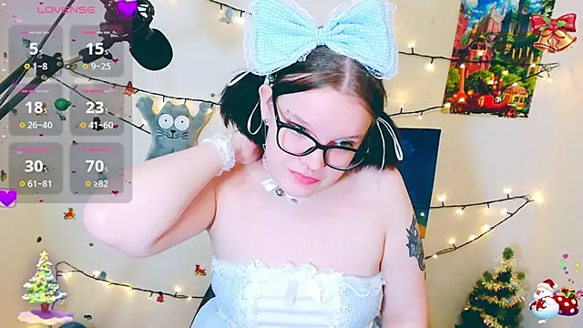 DivaMarisa online show from December 2024 12:05:01 PM