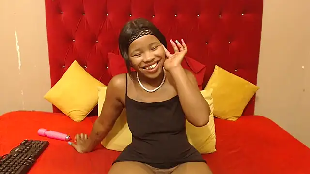 Snapshot of sexyboitypetite23 chatting on January 2025 06:11:01 AM sexyboitypetite23 online show from January 2025 06:11:01 AM