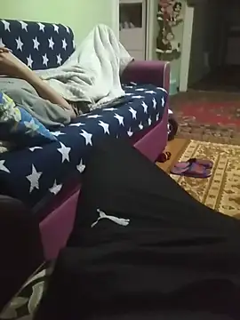 Snapshot of MaggyAndKylex chatting on January 2025 03:36:02 PM MaggyAndKylex online show from January 2025 03:36:02 PM