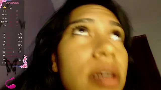 Snapshot of valeriah_7 chatting on December 2024 03:43:01 AM valeriah 7 online show from December 2024 03:43:01 AM