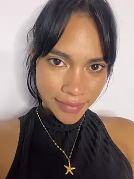 Snapshot of valeriah_7 chatting on January 2025 03:45:01 AM valeriah 7 online show from January 2025 03:45:01 AM