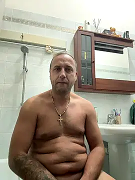 Lecatore80 online show from November 2025 06:18:01 PM